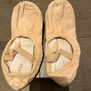 Sansha Ballet Slipper Shoes Size 3-4